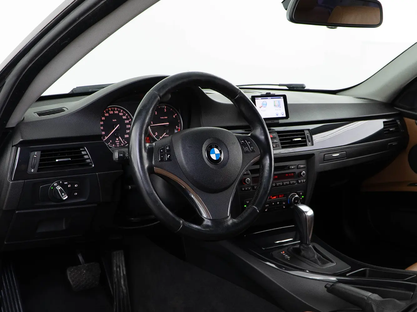 BMW - BMW 3 серии V (E90/E91/E92/E93) Рестайлинг, 2011 г.