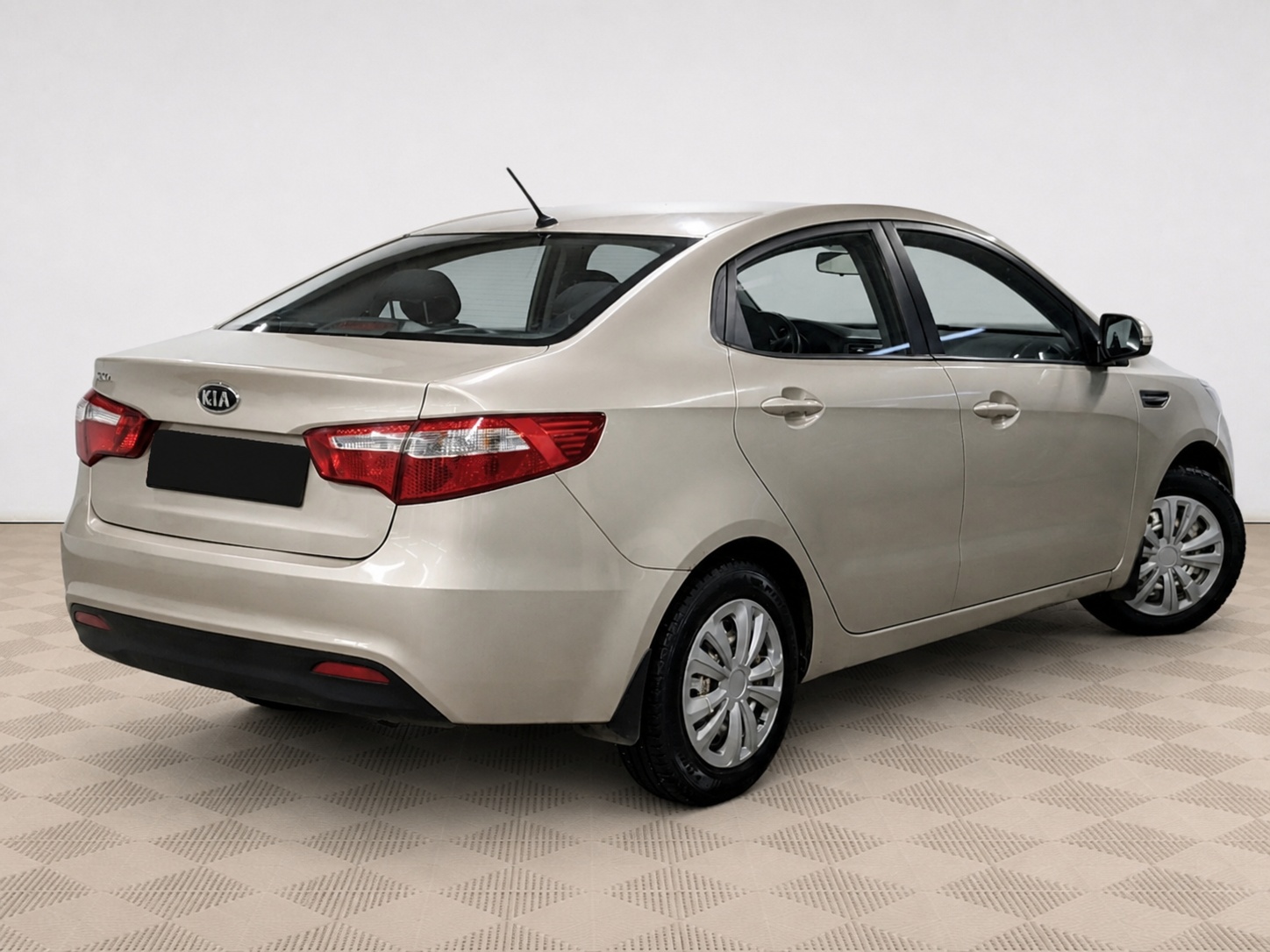 Kia - Kia Rio, 2012