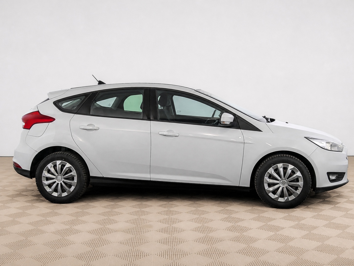 Ford - Ford Focus, 2018