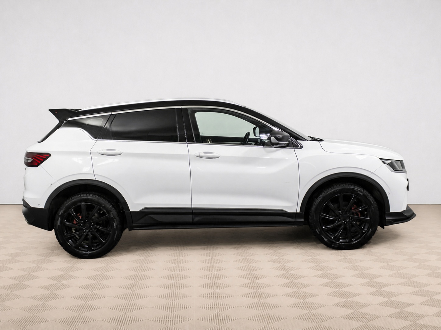 Geely - Geely Coolray I, 2022