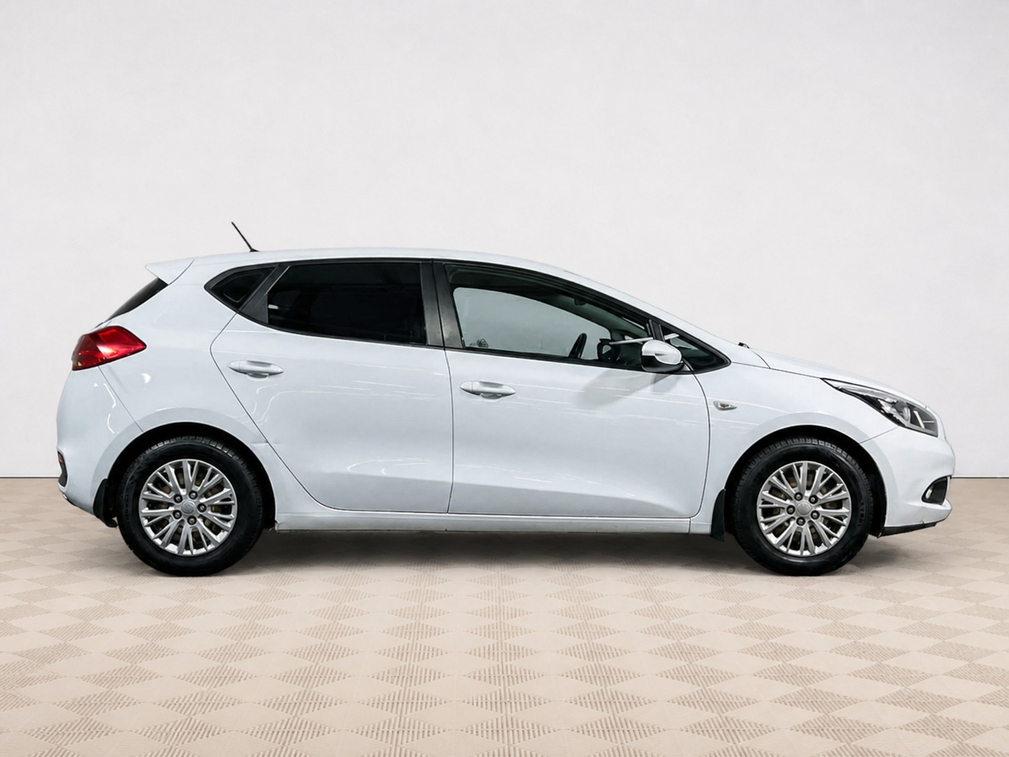 Kia - Kia Ceed II, 2014