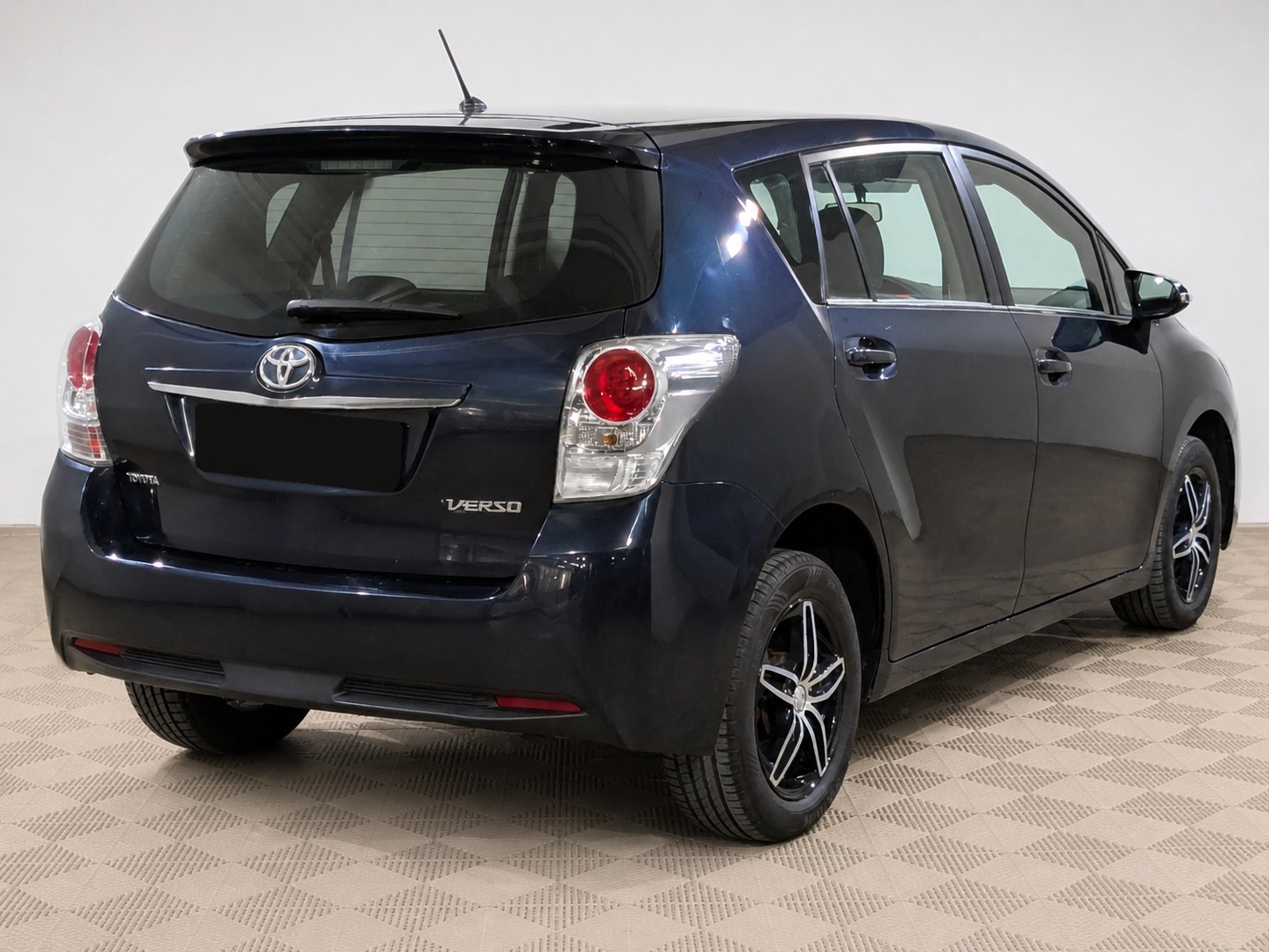 Toyota - Toyota Verso, 2014