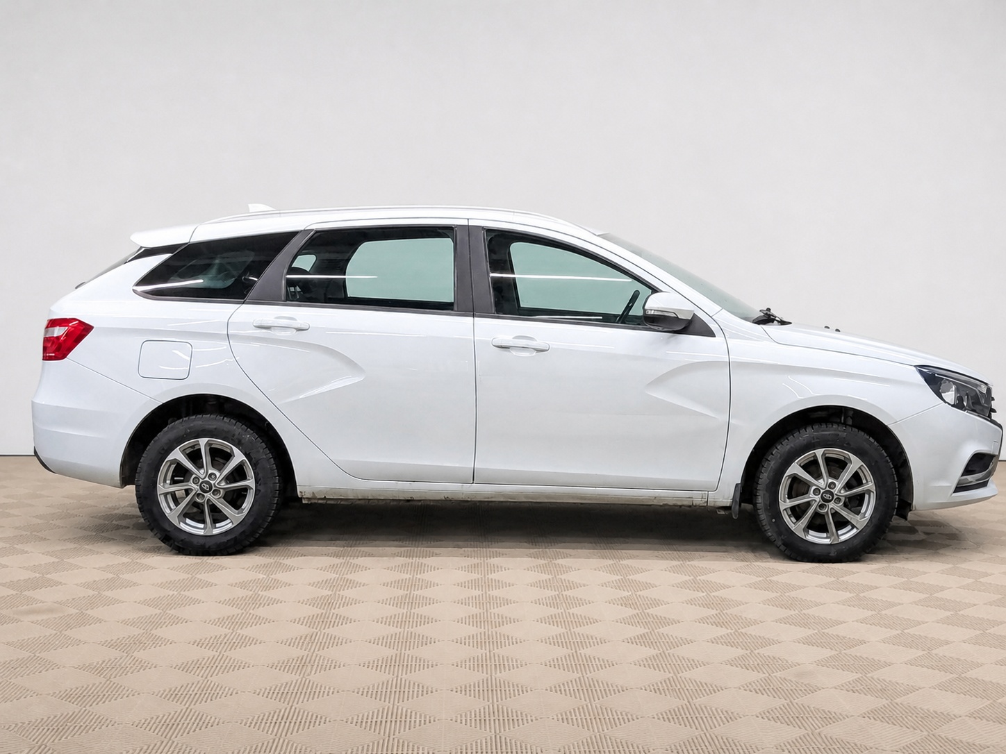 LADA (ВАЗ) - Lada Vesta SW, 2021