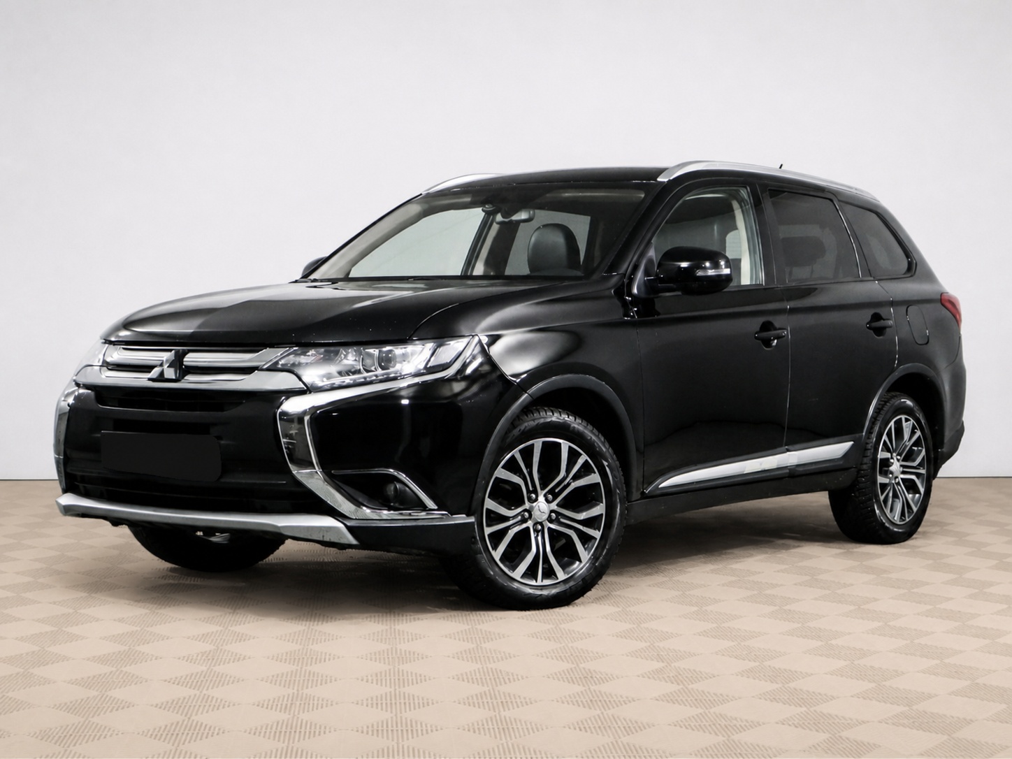 Mitsubishi - Mitsubishi Outlander III Рестайлинг 2, 2015