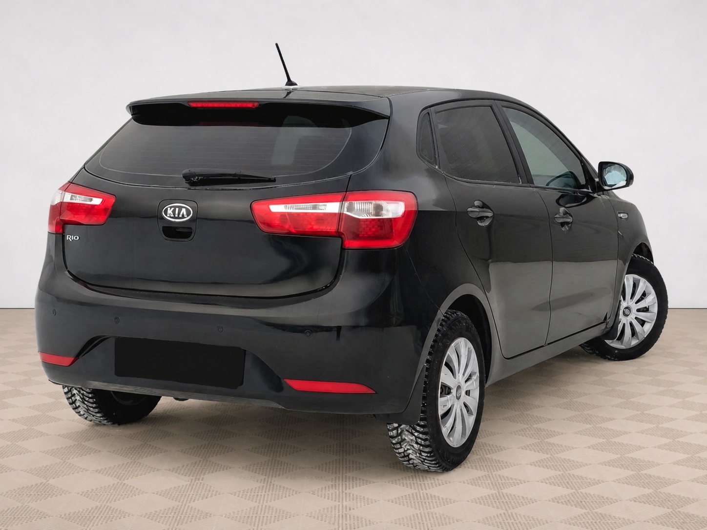 Kia - Kia Rio, 2012