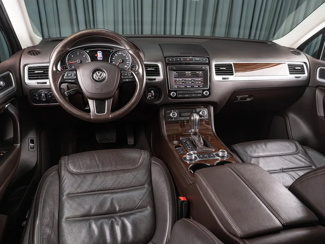 Volkswagen - Volkswagen Touareg II Рестайлинг, 2015 г.