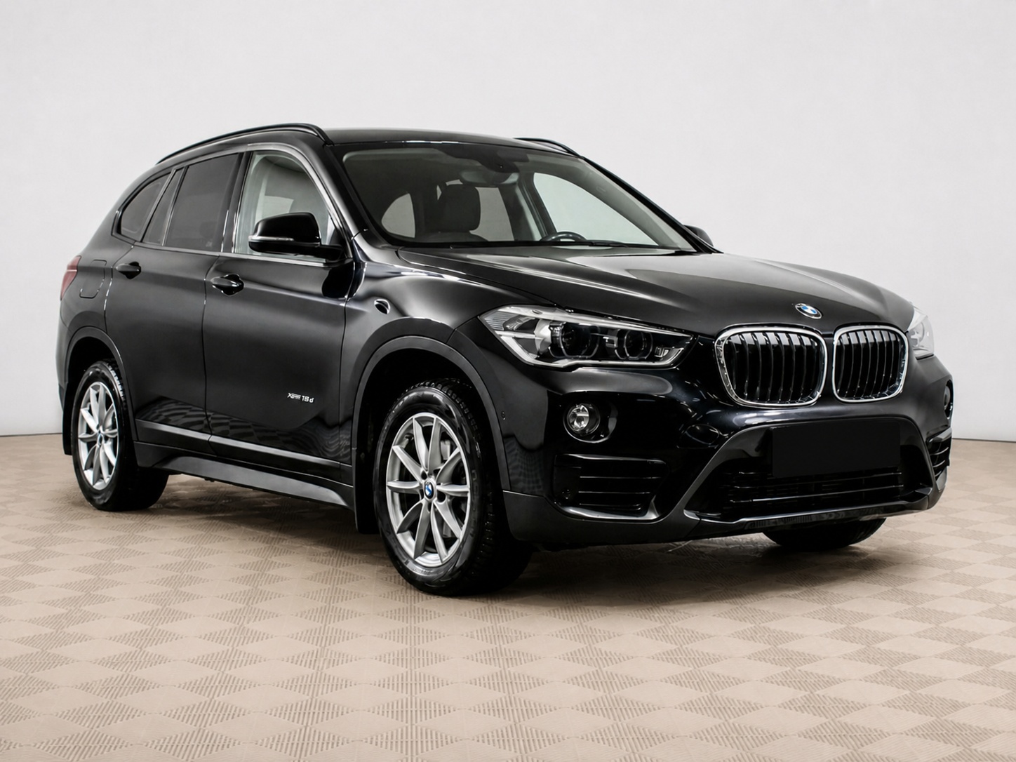 BMW - BMW X1 18d xDrive II (F48), 2017