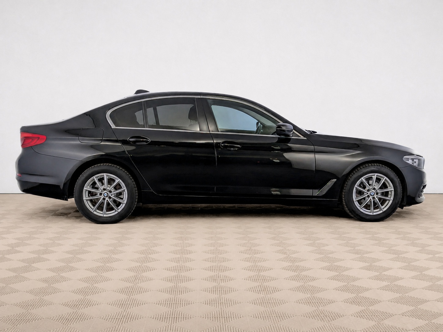 BMW - BMW 5 серии 520d VII (G30/G31/G38), 2019
