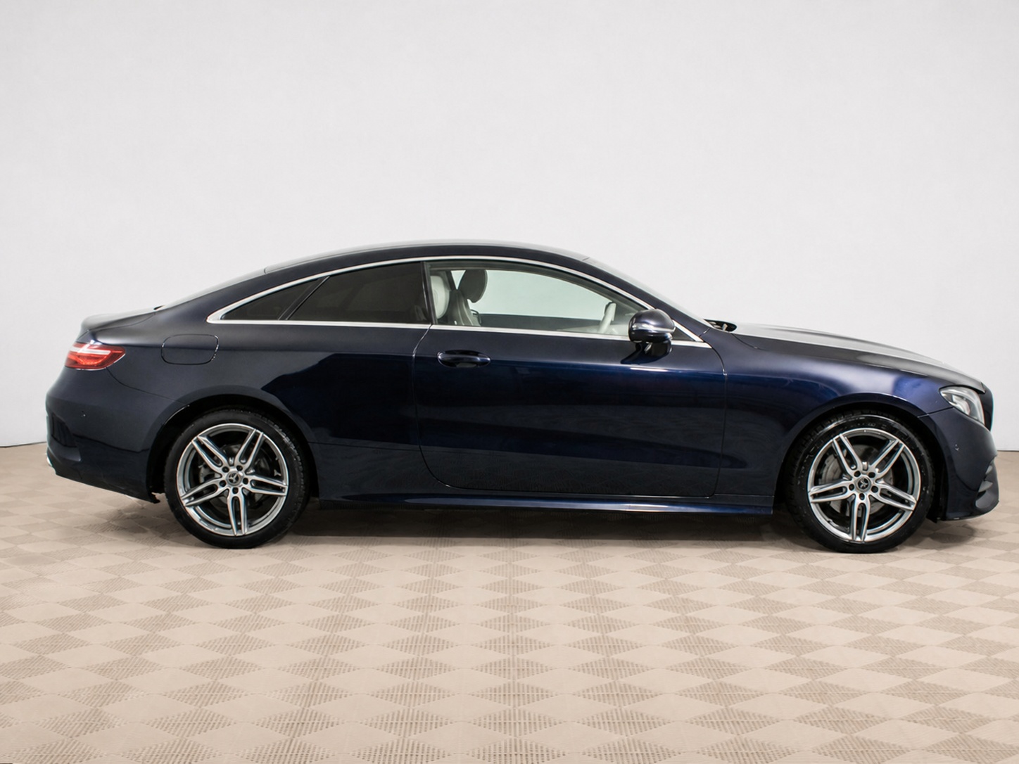 Mercedes-Benz - Mercedes-Benz E-Класс 200 V (W213, S213, C238), 2019