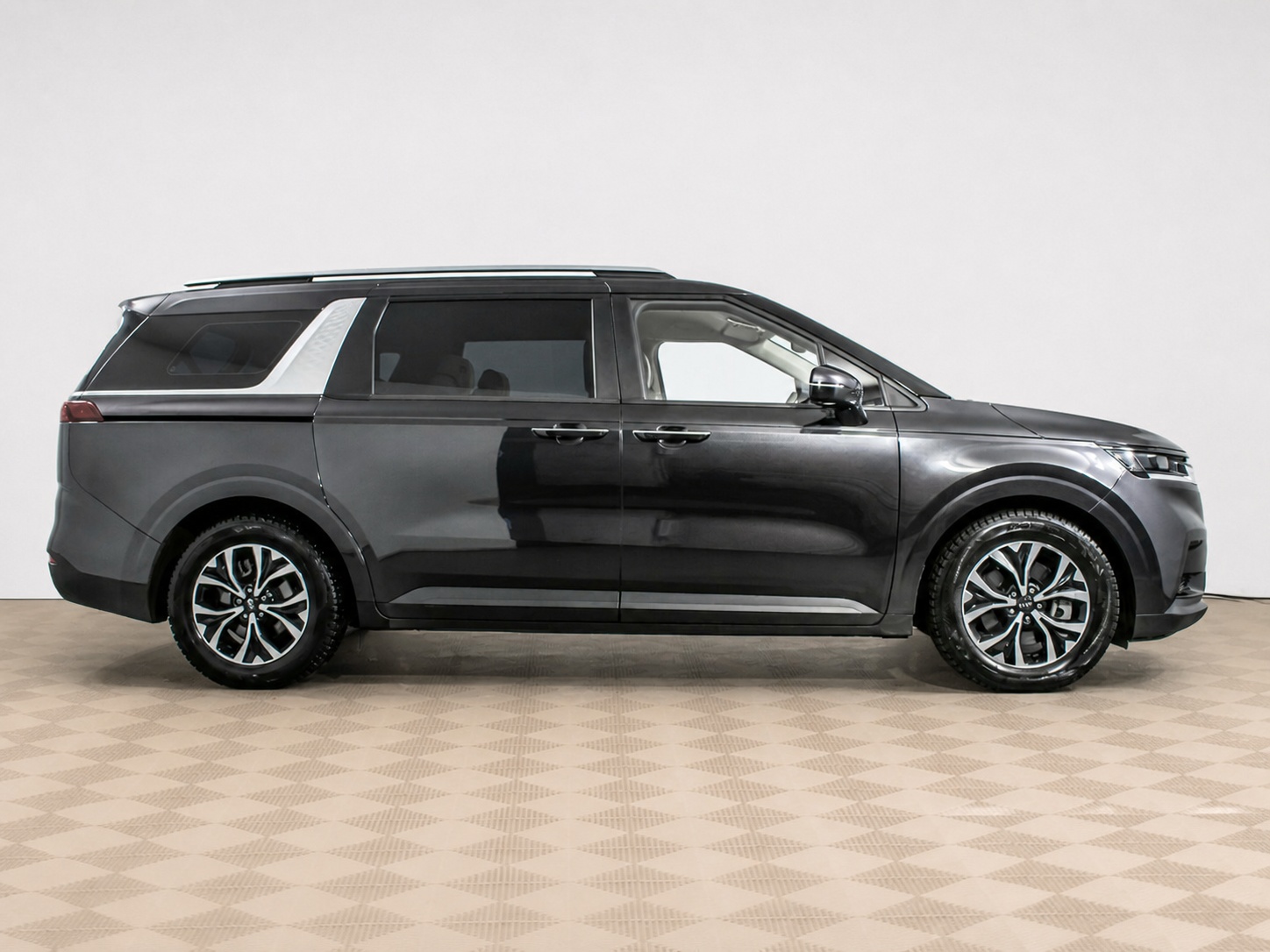 Kia - Kia Carnival IV, 2020