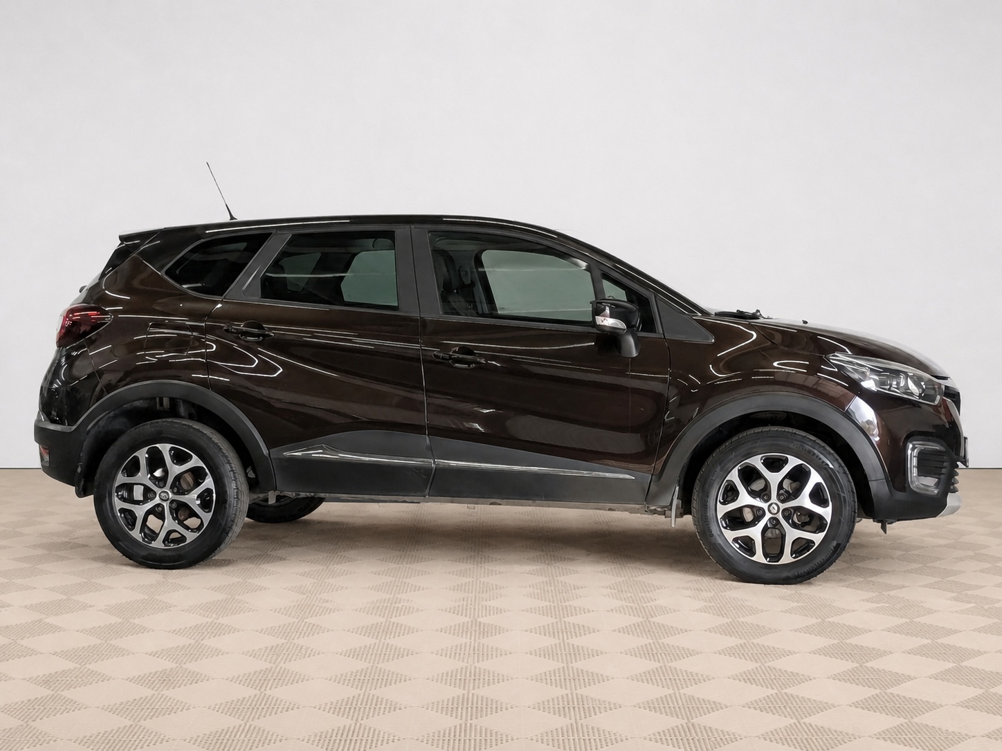Renault - Renault Kaptur, 2018