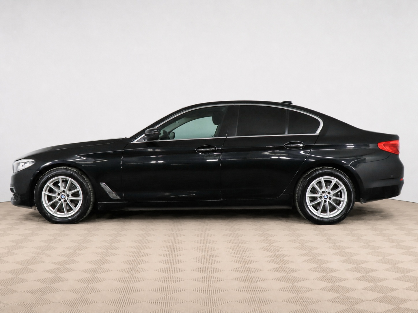 BMW - BMW 5 серии 520d VII (G30/G31/G38), 2017