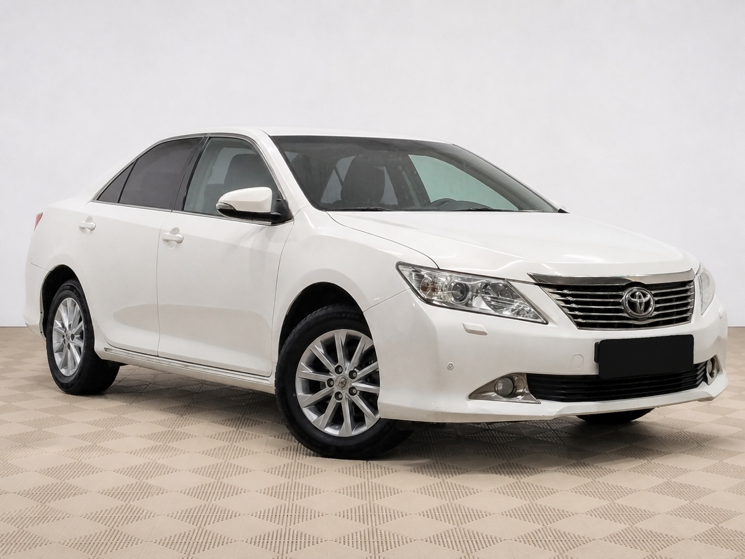 Toyota - Toyota Camry, 2014