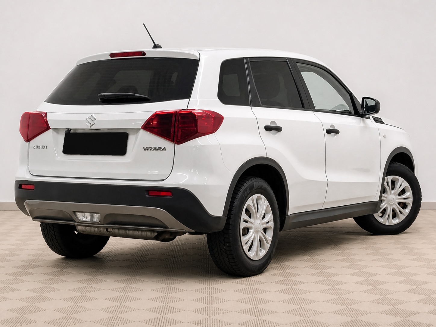 Suzuki - Suzuki Vitara, 2019