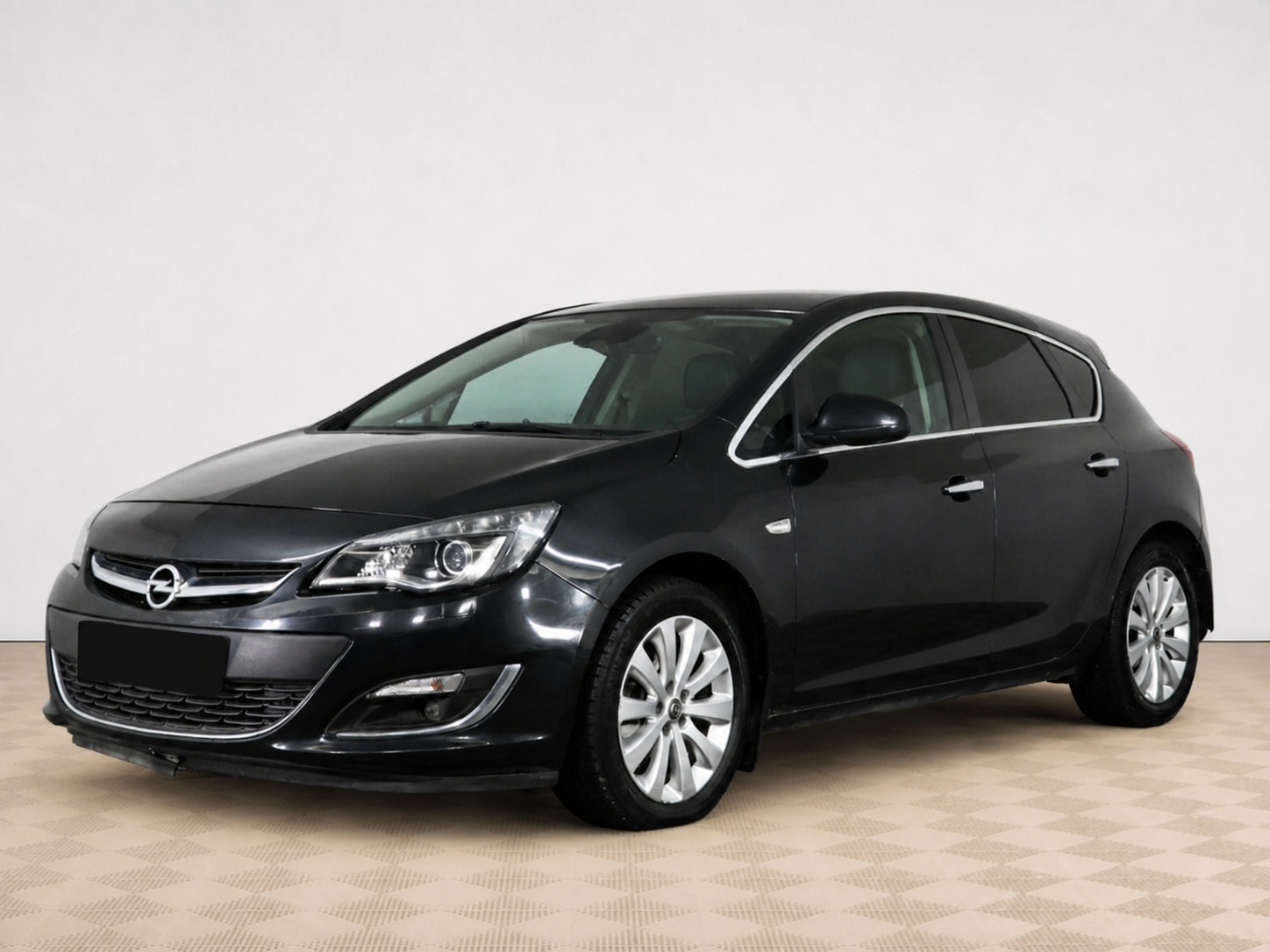 Opel - Opel Astra J Рестайлинг, 2012
