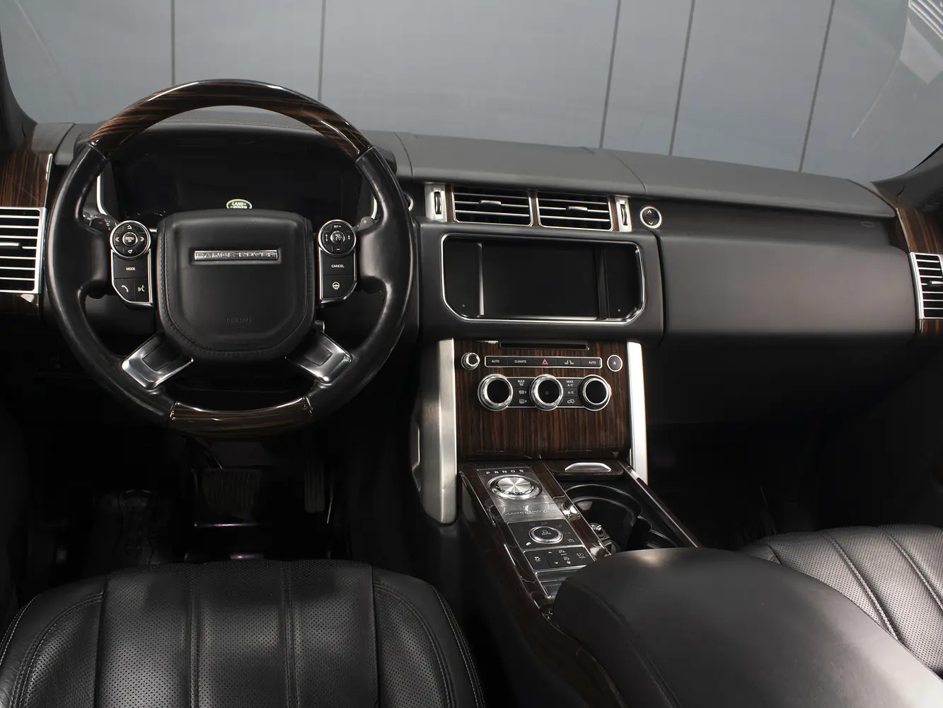 Land Rover - Land Rover Range Rover IV, 2015 г.