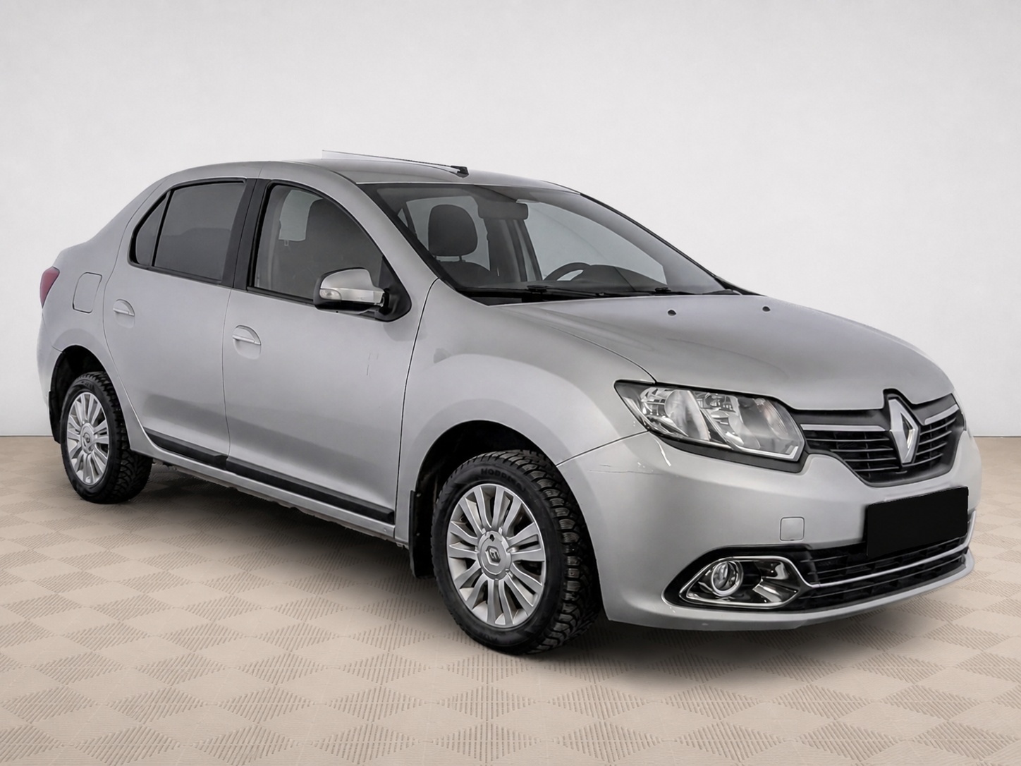 Renault - Renault Logan, 2018