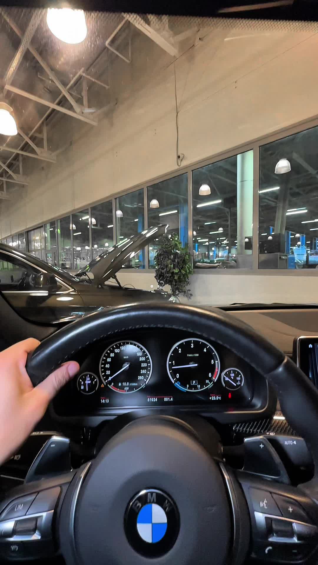 BMW - BMW X6, 2018