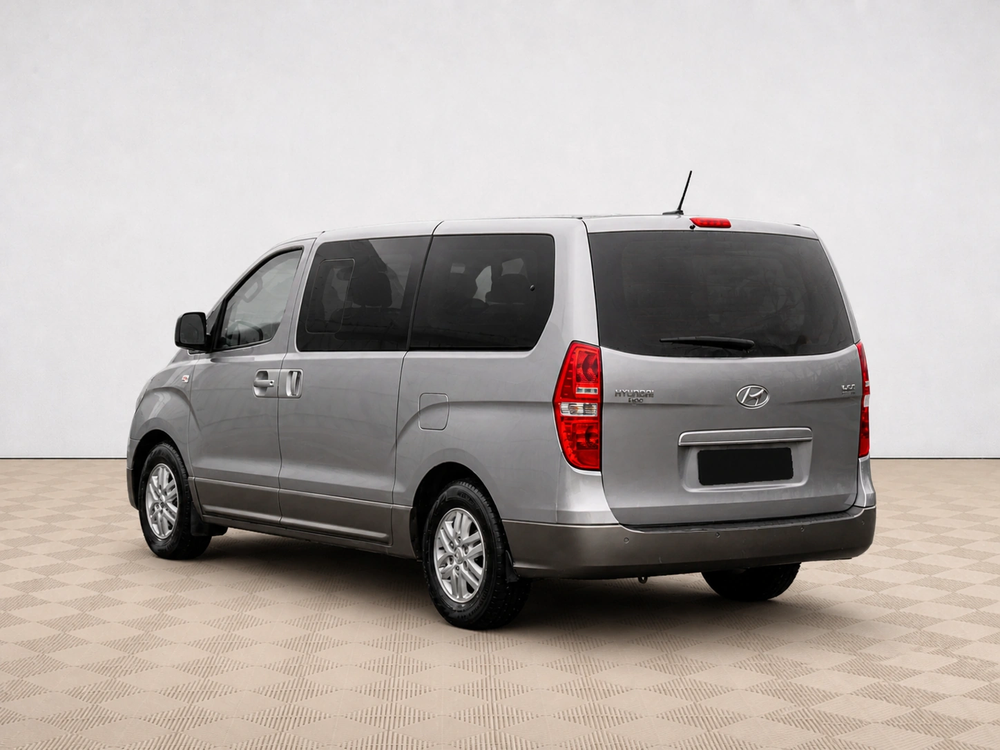 Hyundai - Hyundai H-1 II Рестайлинг, 2015 г.