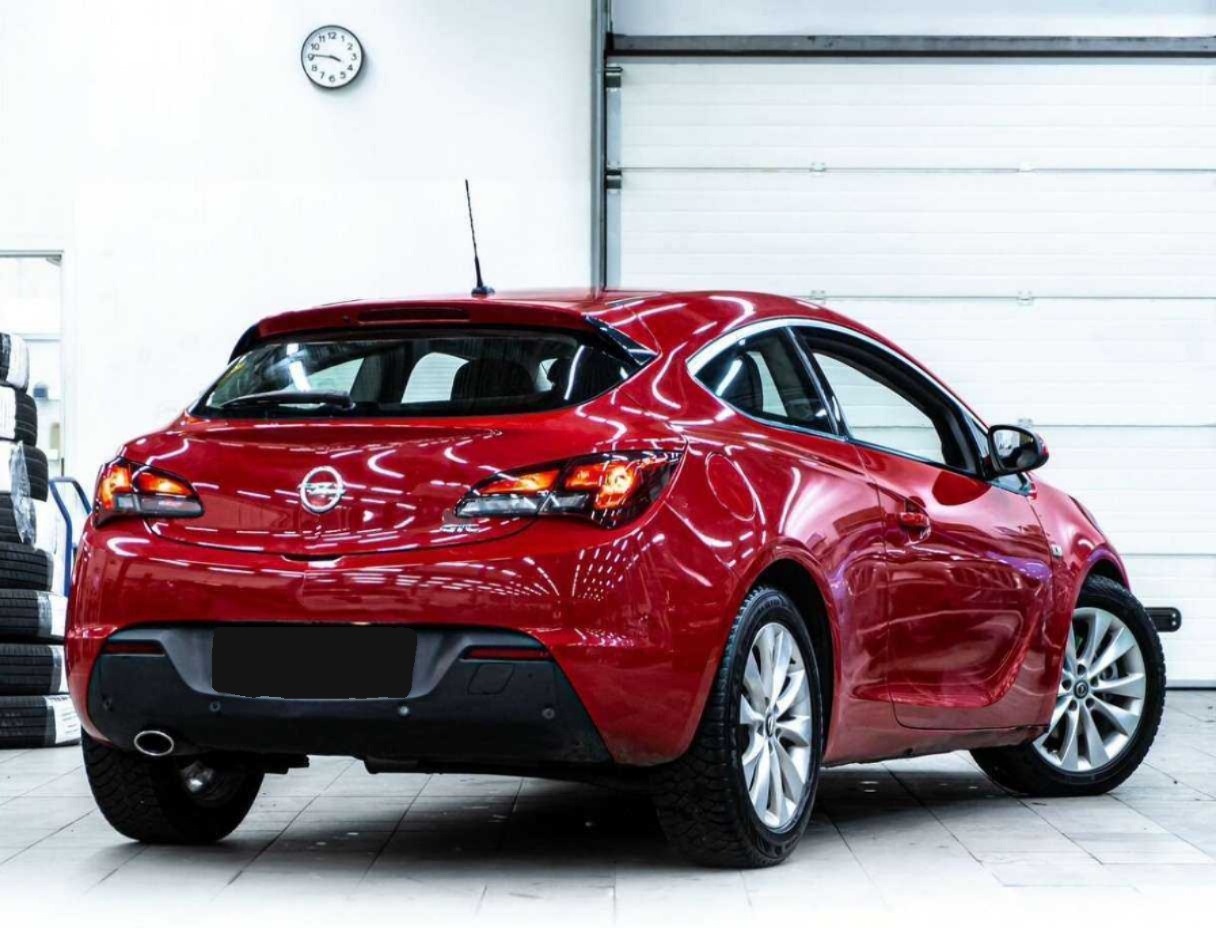 Opel - Opel Astra GTC, 2012