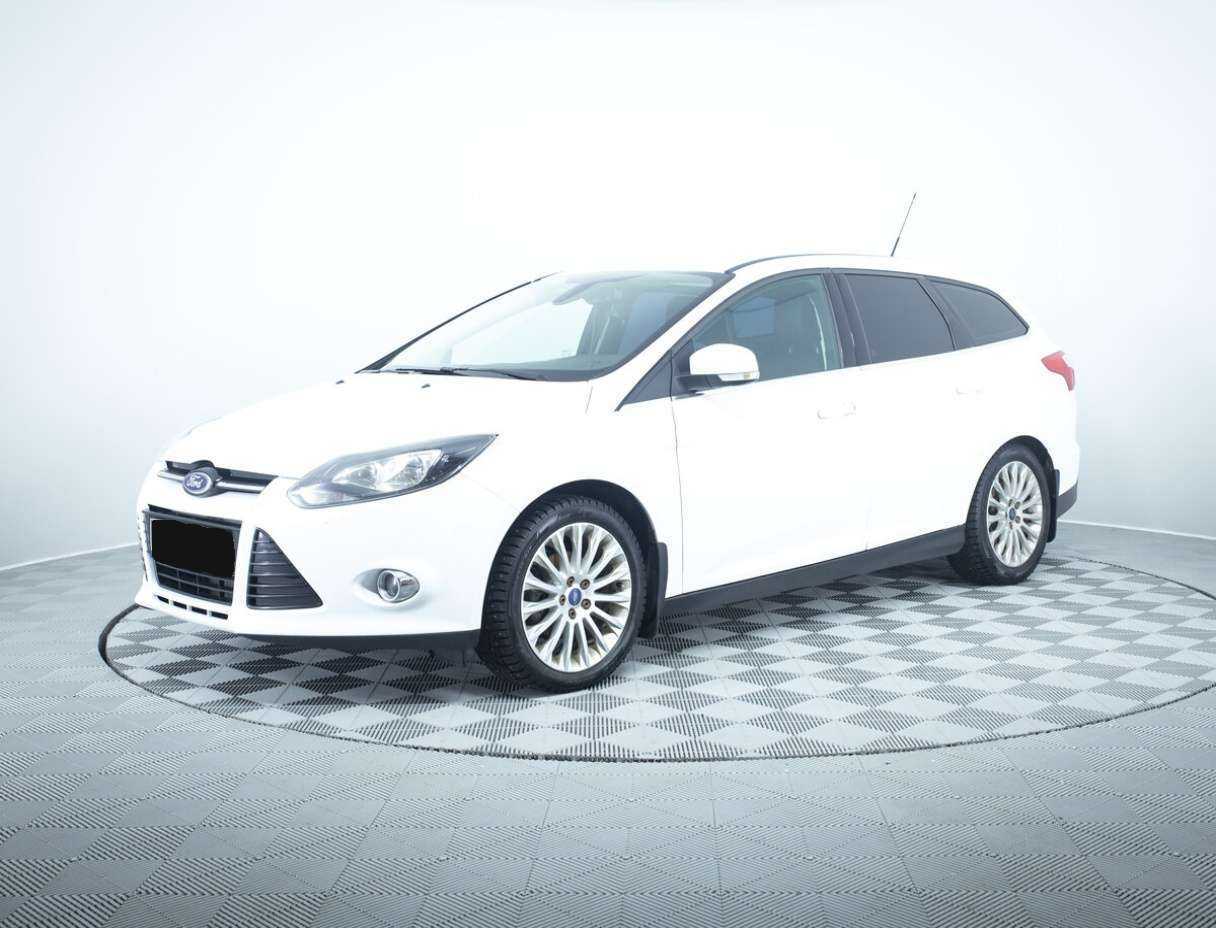 Ford - Ford Focus, 2012