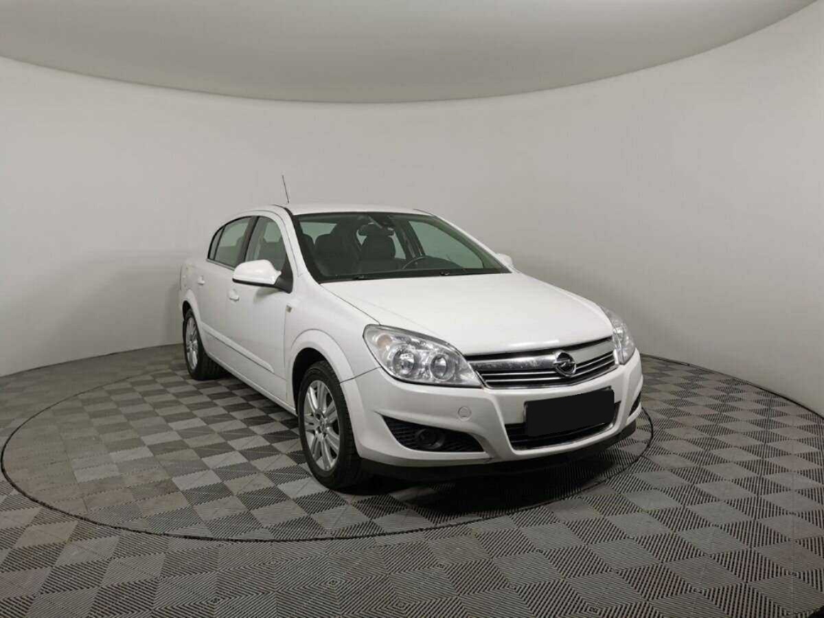 Opel - Opel Astra, 2011