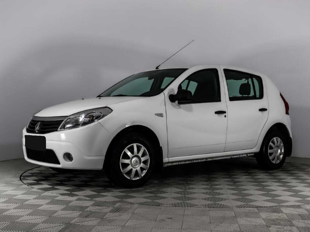 Renault - Renault Sandero, 2014