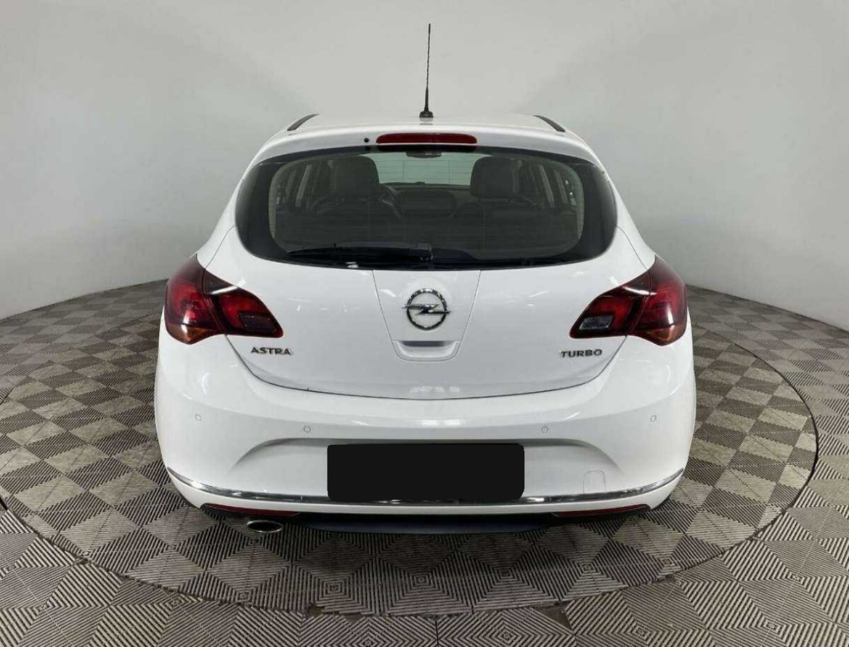 Opel - Opel Astra, 2013