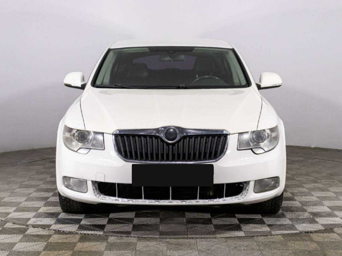 Skoda - Skoda Superb, 2011