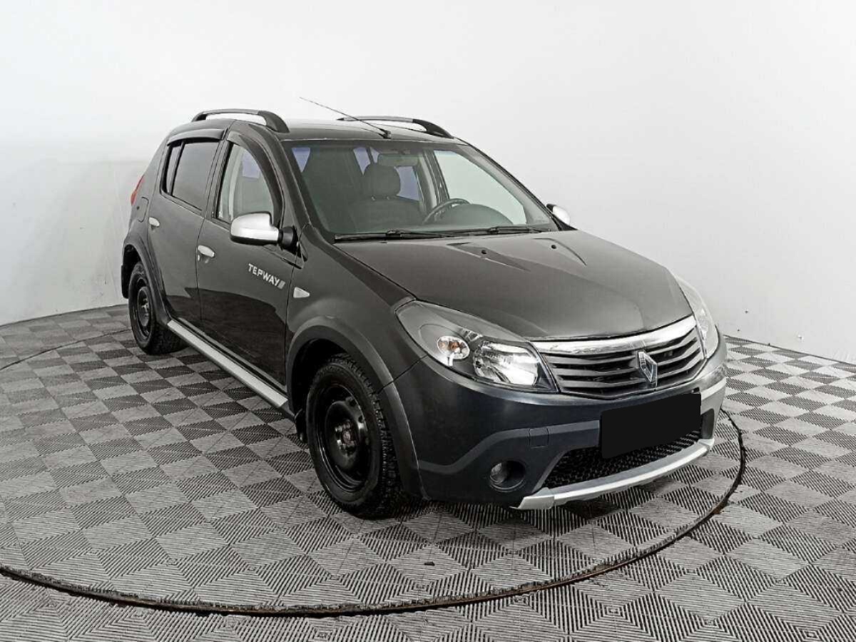 Renault - Renault Sandero Stepway, 2013