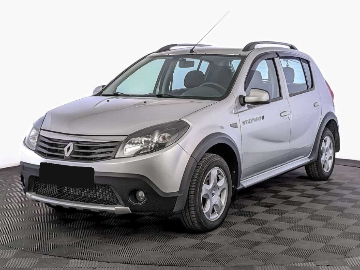 Renault - Renault Sandero, 2013