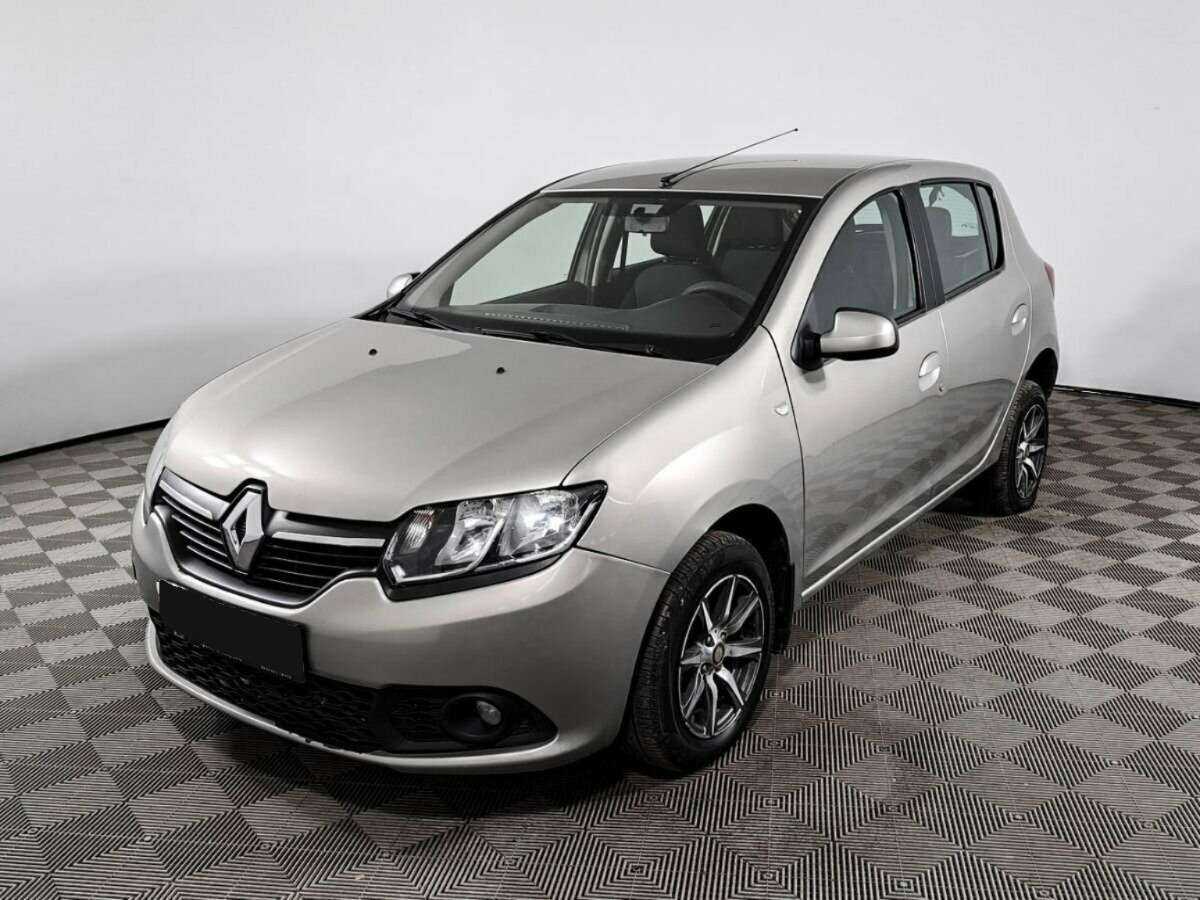 Renault - Renault Sandero, 2015