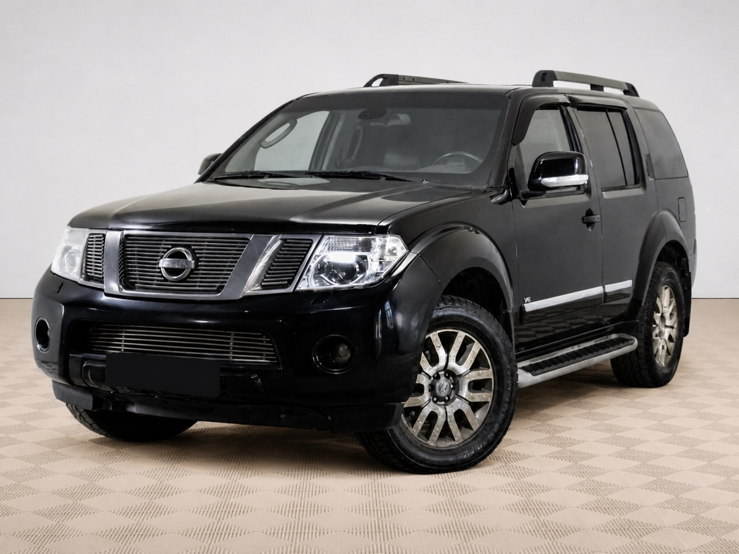 Nissan - Nissan Pathfinder, 2010