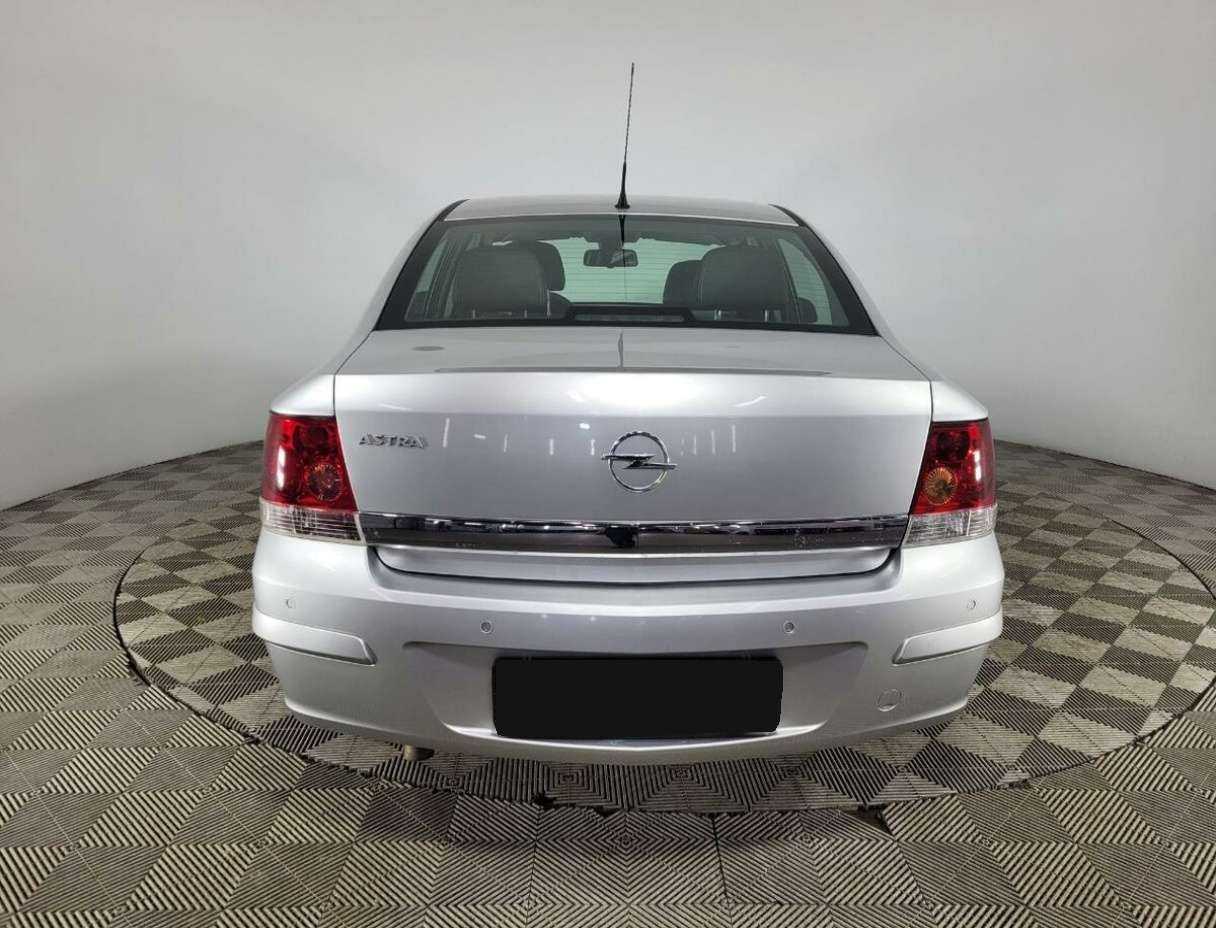 Opel - Opel Astra, 2012