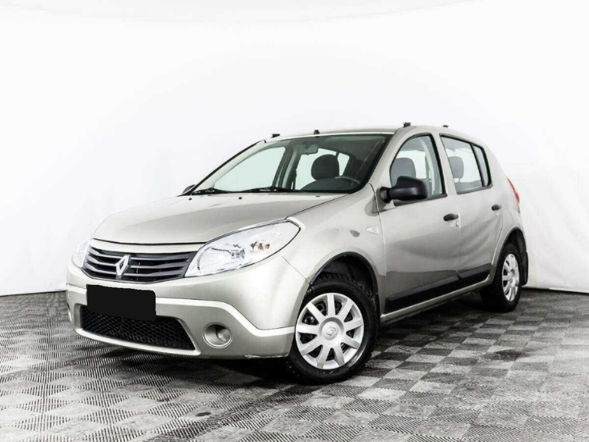Renault - Renault Sandero, 2010