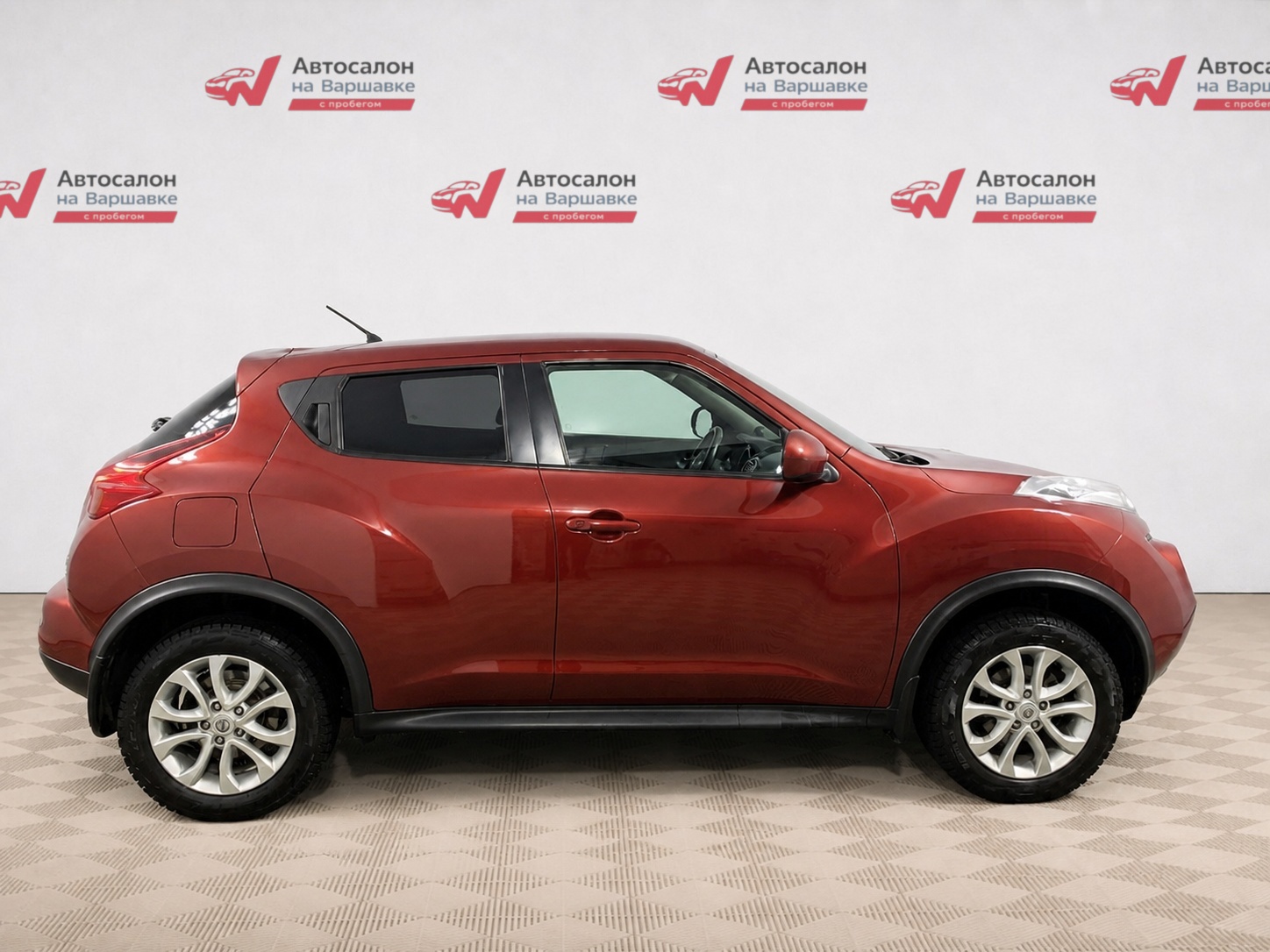 Nissan - Nissan Juke, 2014