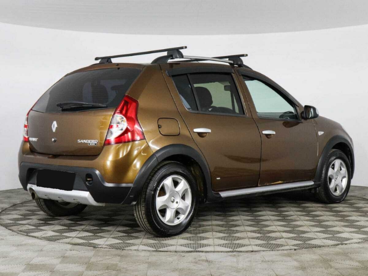 Renault - Renault Sandero Stepway, 2013