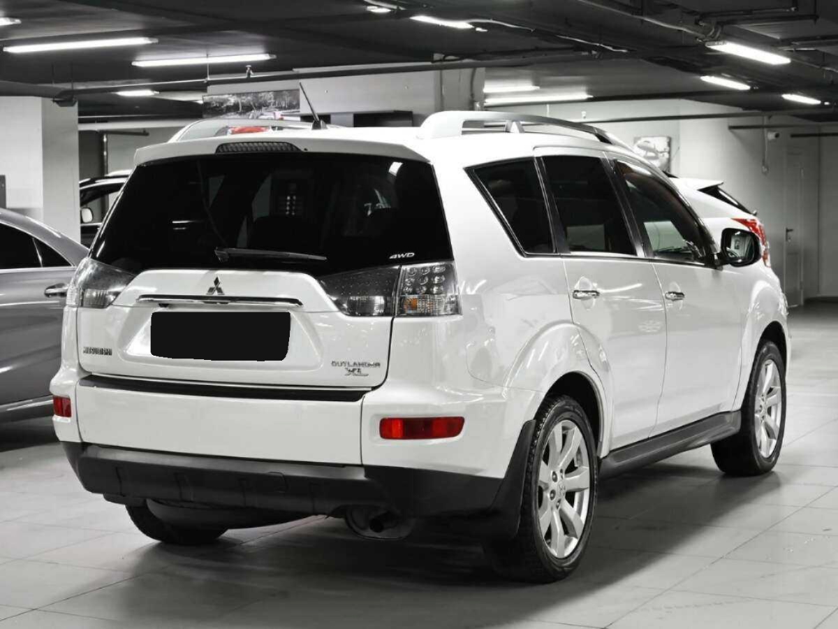 Mitsubishi - Mitsubishi Outlander, 2010