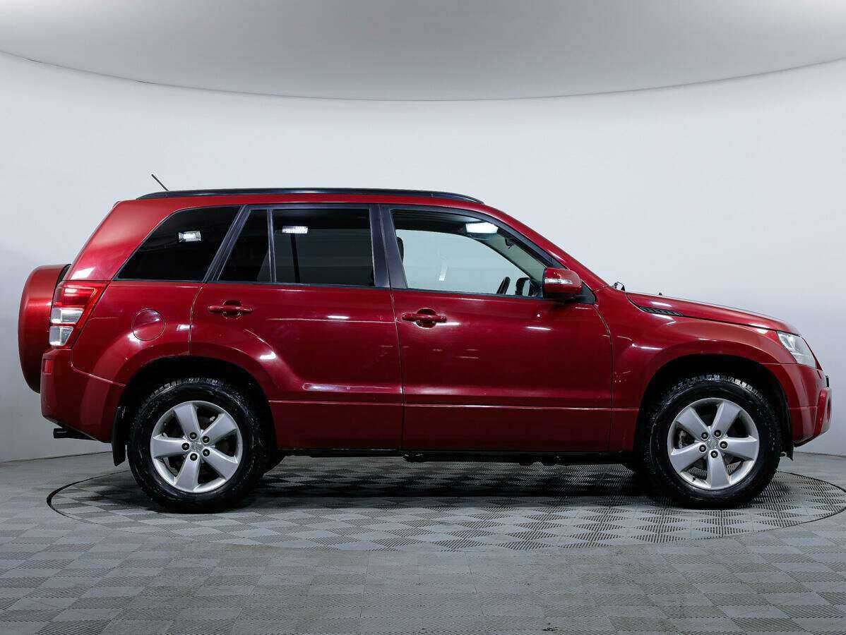 Suzuki - Suzuki Grand Vitara, 2010