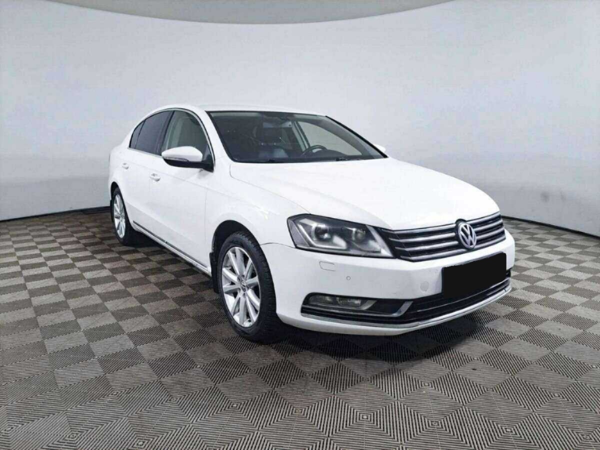 Volkswagen - Volkswagen Passat, 2011