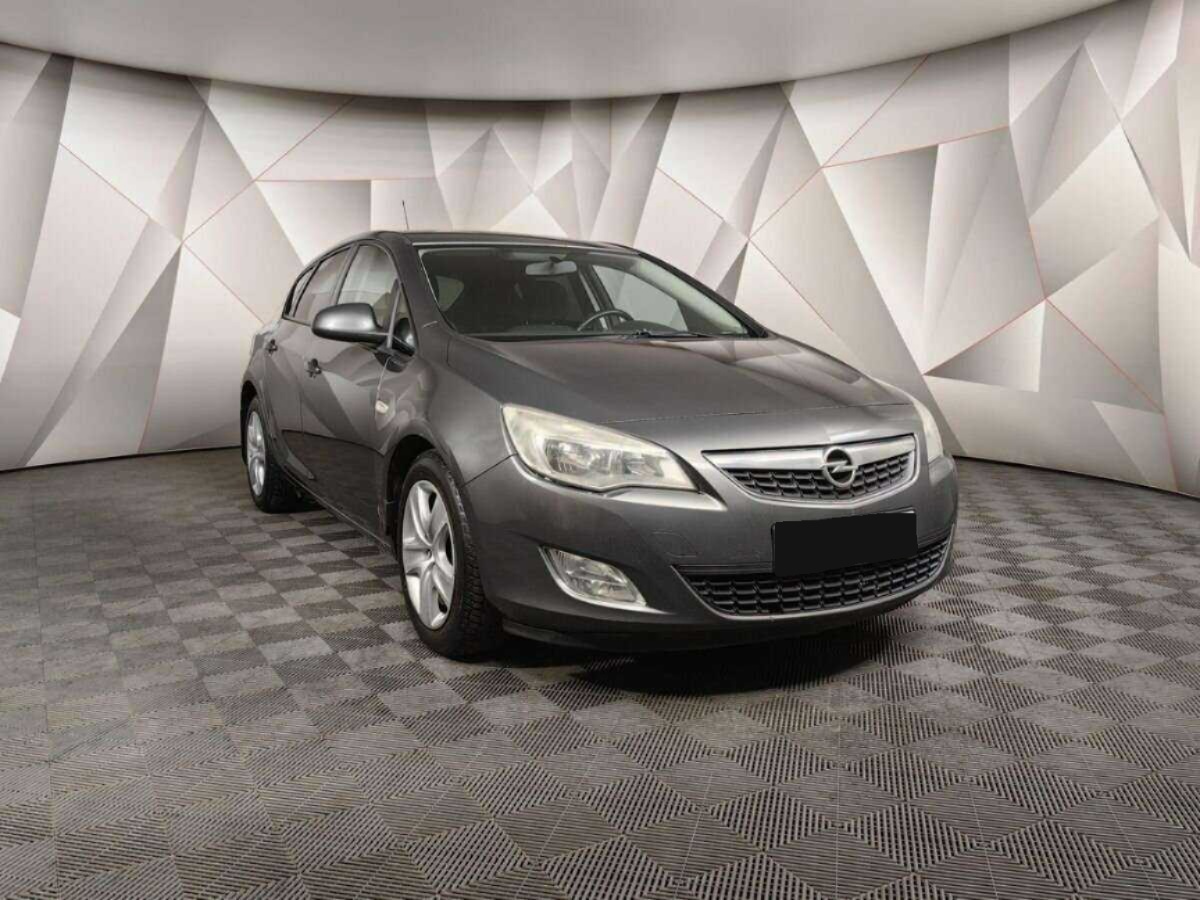 Opel - Opel Astra, 2011