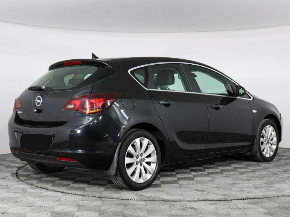 Opel - Opel Astra, 2011