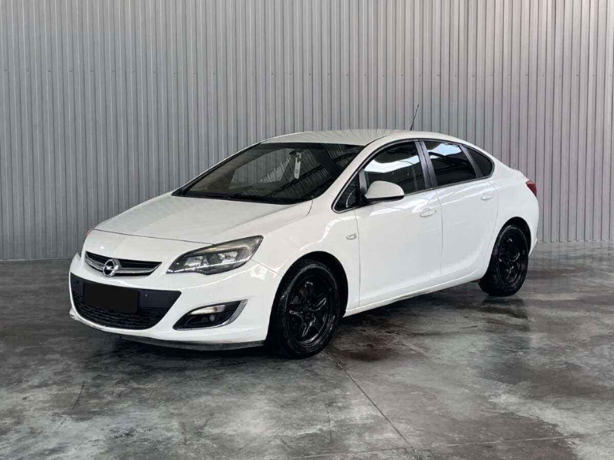 Opel - Opel Astra, 2013