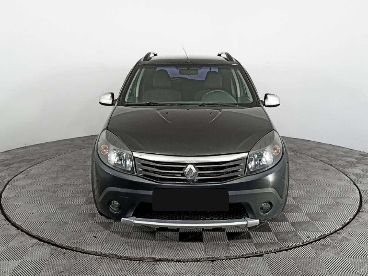 Renault - Renault Sandero Stepway, 2013