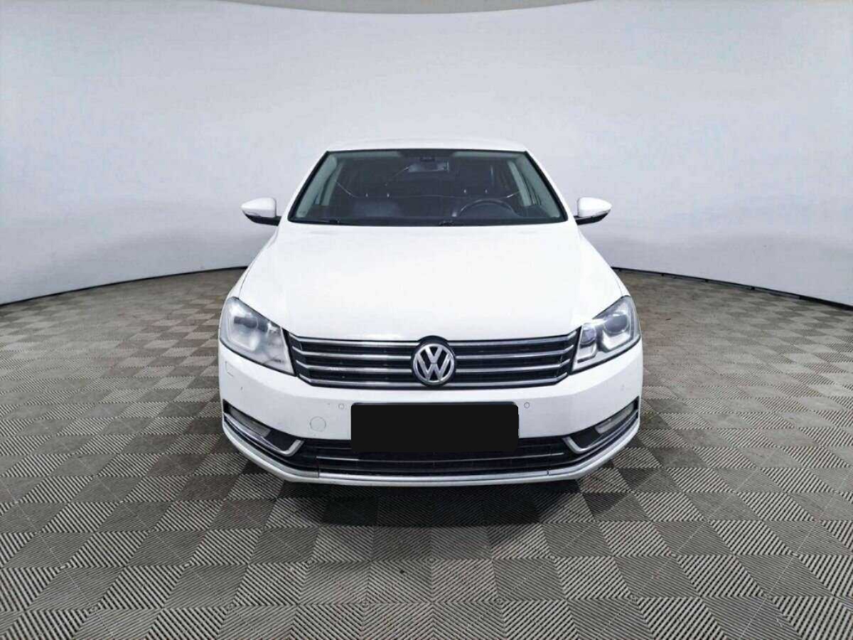 Volkswagen - Volkswagen Passat, 2011
