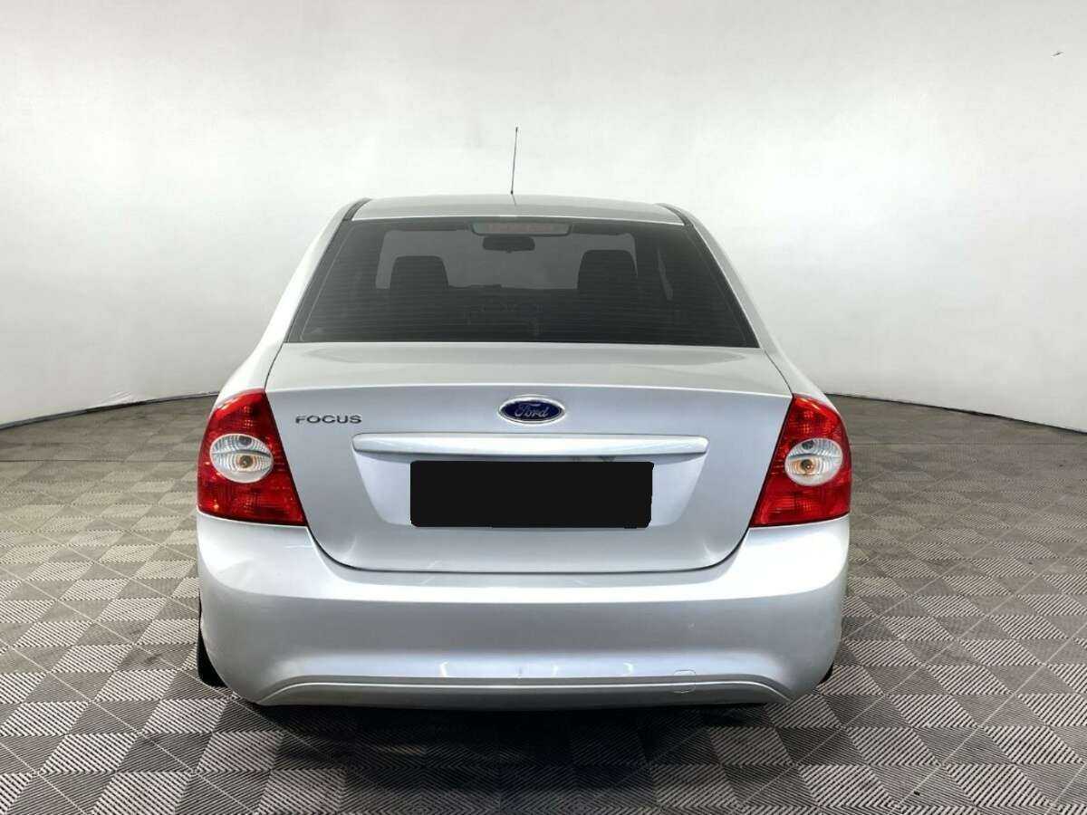 Ford - Ford Focus, 2010
