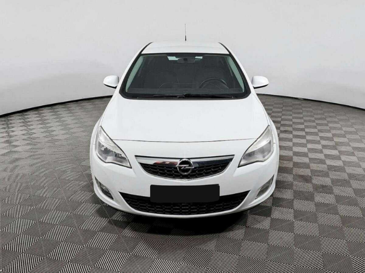 Opel - Opel Astra, 2011