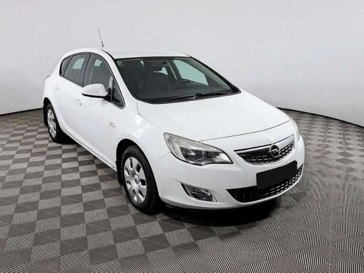 Opel - Opel Astra, 2011
