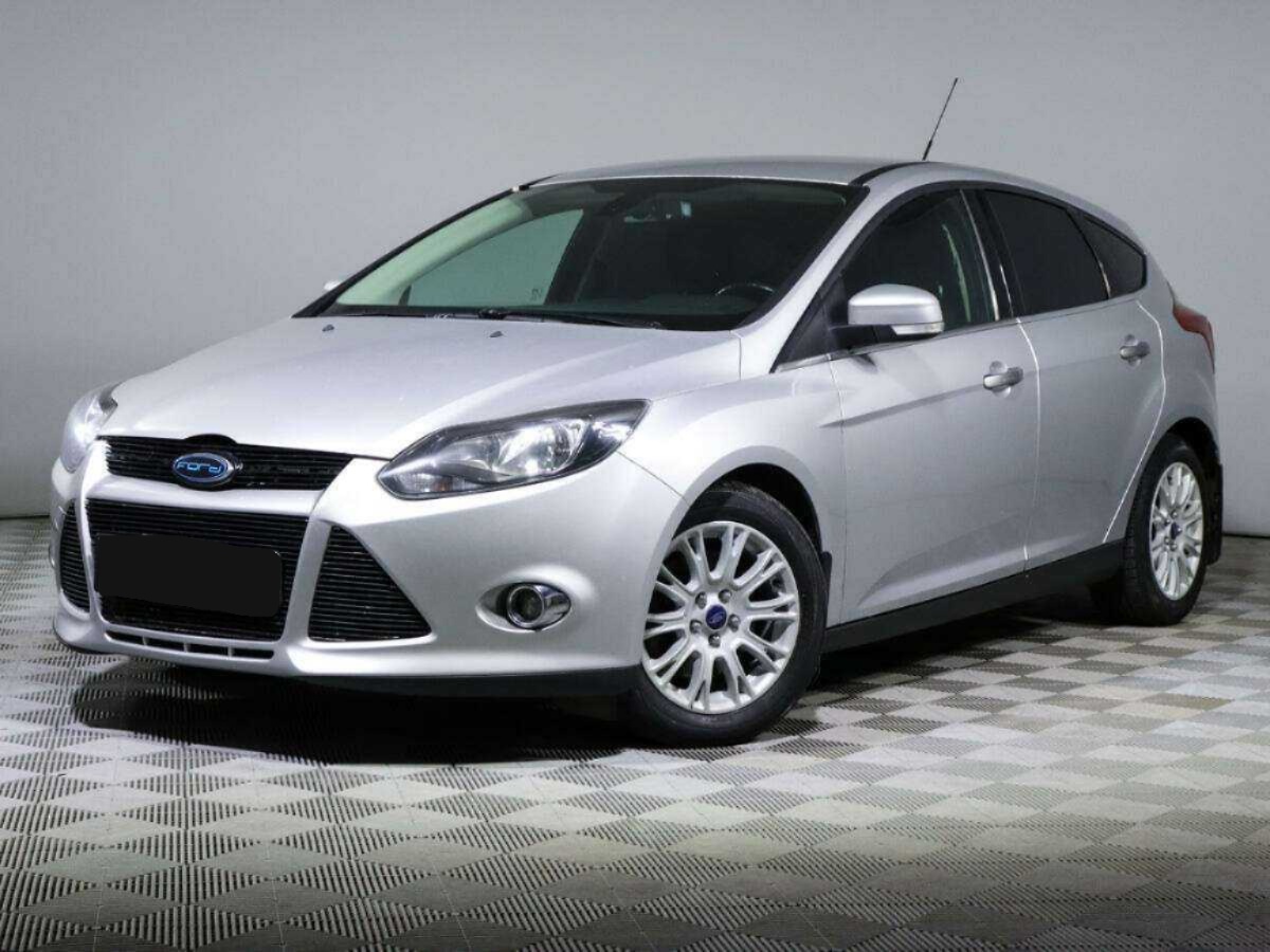 Ford - Ford Focus, 2012